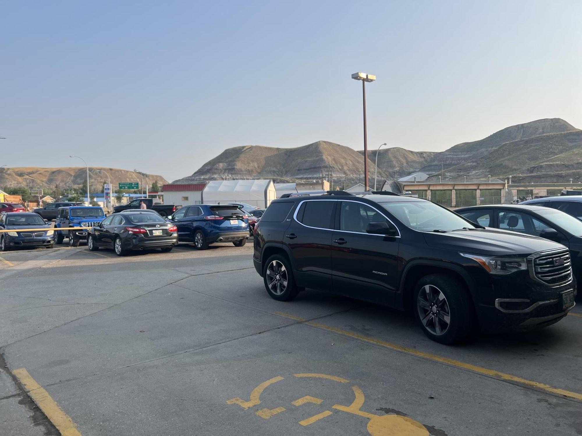 Travelodge By Wyndham Drumheller Ab Exterior foto