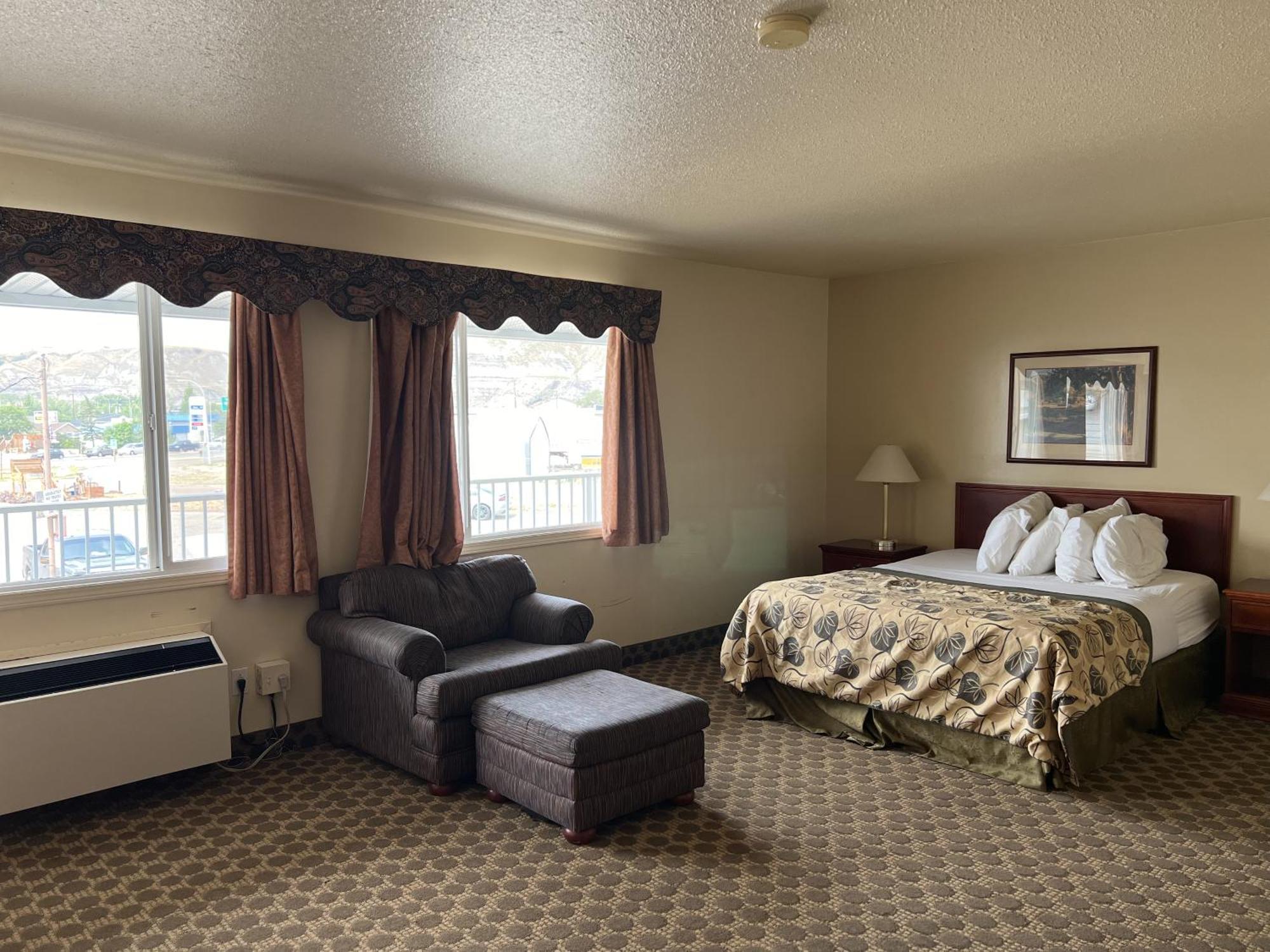 Travelodge By Wyndham Drumheller Ab Exterior foto