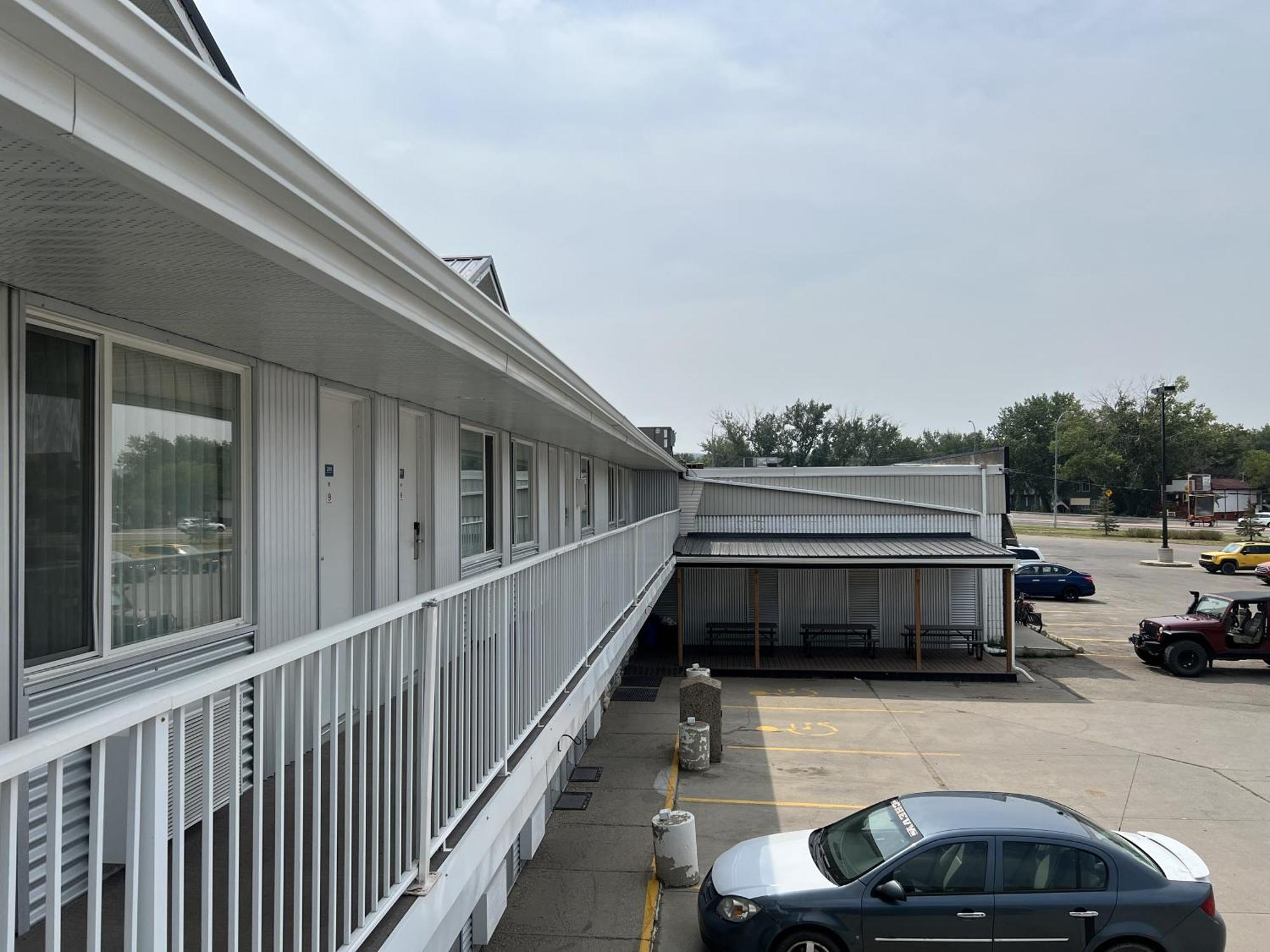 Travelodge By Wyndham Drumheller Ab Exterior foto